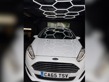 Used Ford Fiesta 2016 for sale - 78353424: Photo