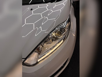 Used Ford Fiesta 2016 for sale - 78353424: Photo