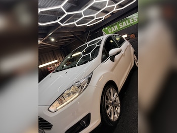 Used Ford Fiesta 2016 for sale - 78353424: Photo