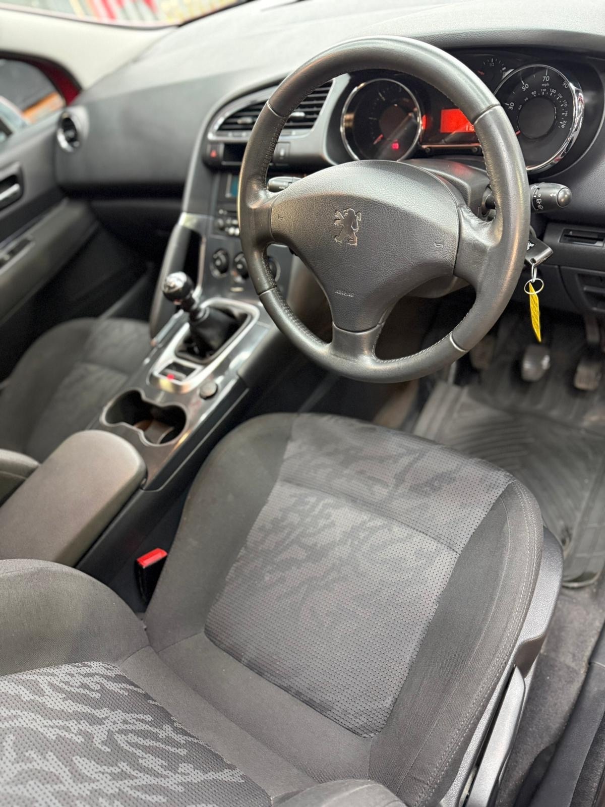 Used Peugeot 3008 2012 for sale - 77077156: Photo 6