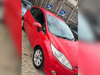 Used Ford Fiesta 2010 for sale - 79198310: Photo