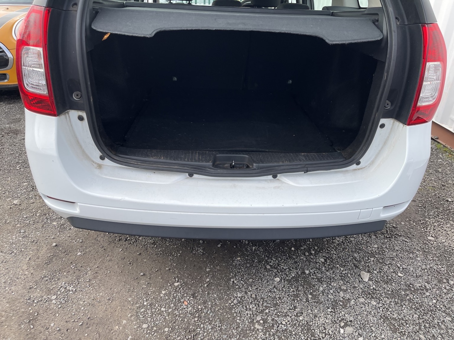 Used Dacia Logan MCV 2016 for sale - 78053345: Photo 12