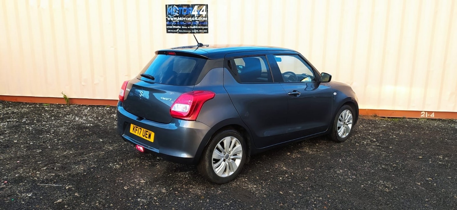 Used Suzuki Swift 2017 for sale - 76817557: Photo 4