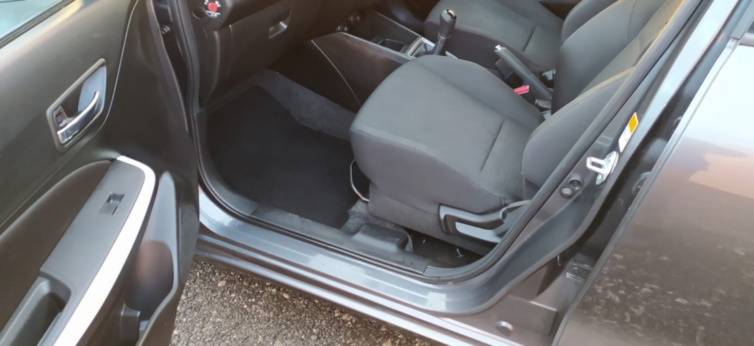 Used Suzuki Swift 2017 for sale - 76817557: Photo 45