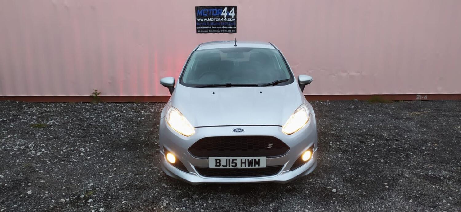 Used Ford Fiesta 2015 for sale - 76769402: Photo 3