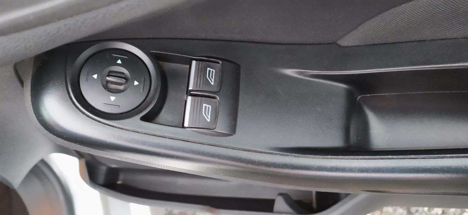 Used Ford Fiesta 2015 for sale - 76769402: Photo 30