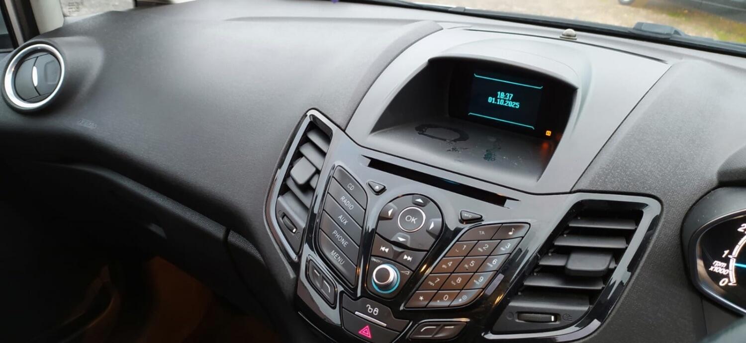 Used Ford Fiesta 2015 for sale - 76769402: Photo 34