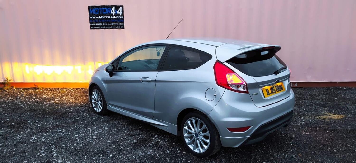 Used Ford Fiesta 2015 for sale - 76769402: Photo 7
