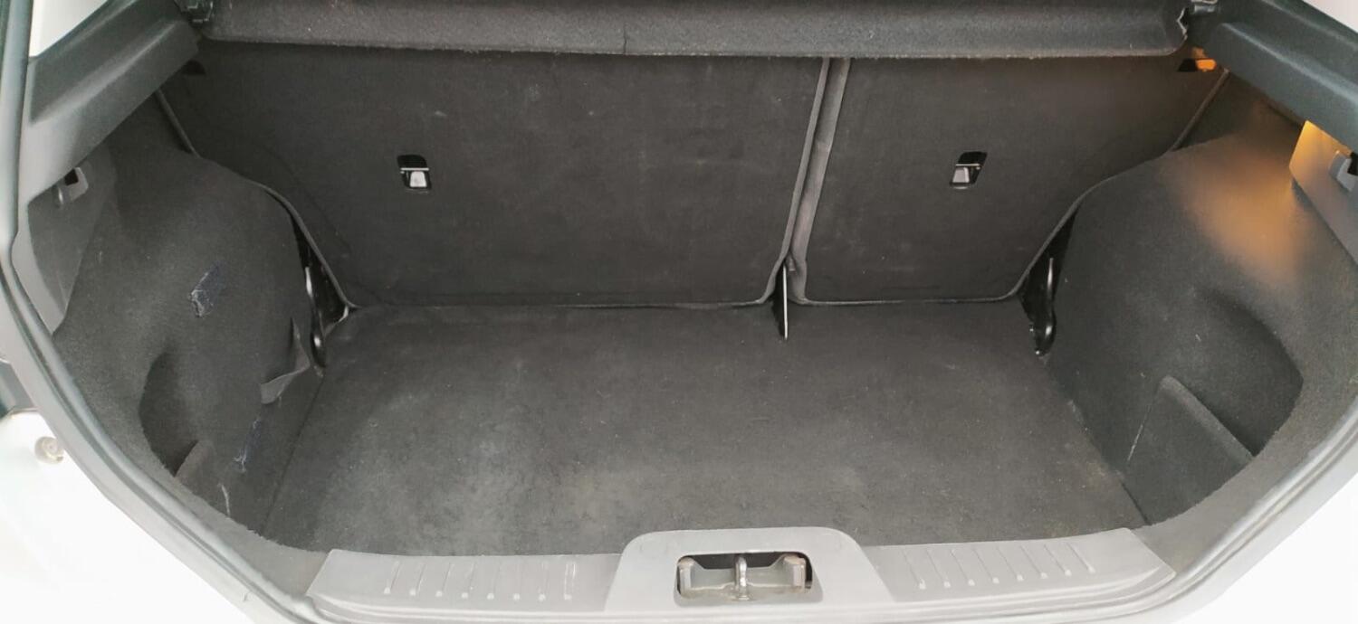 Used Ford Fiesta 2015 for sale - 76769402: Photo 9