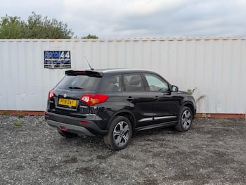 Used Suzuki Vitara 2018 for sale - 79676192: Photo