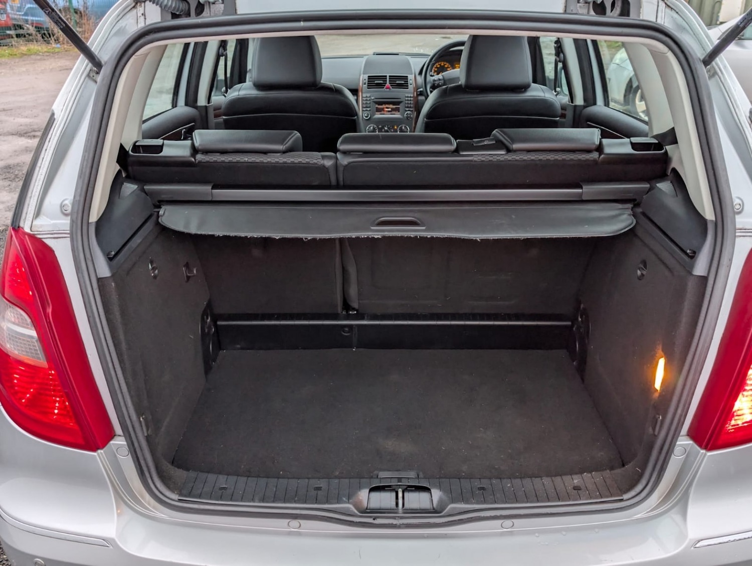 Used Mercedes-Benz A-Class 2011 for sale - 77129617: Photo 12