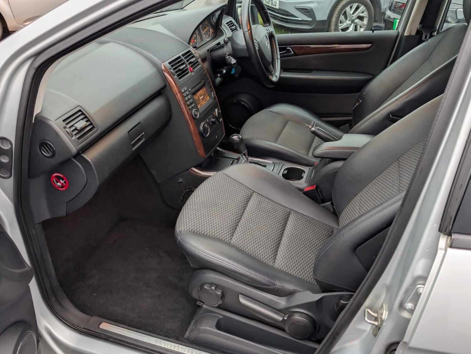 Used Mercedes-Benz A-Class 2011 for sale - 77129617: Photo 17