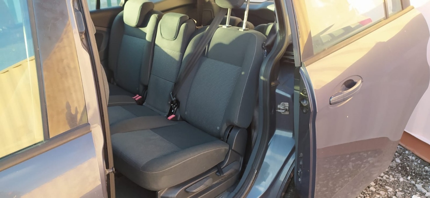 Used Ford Grand C-Max 2012 for sale - 76769464: Photo 7