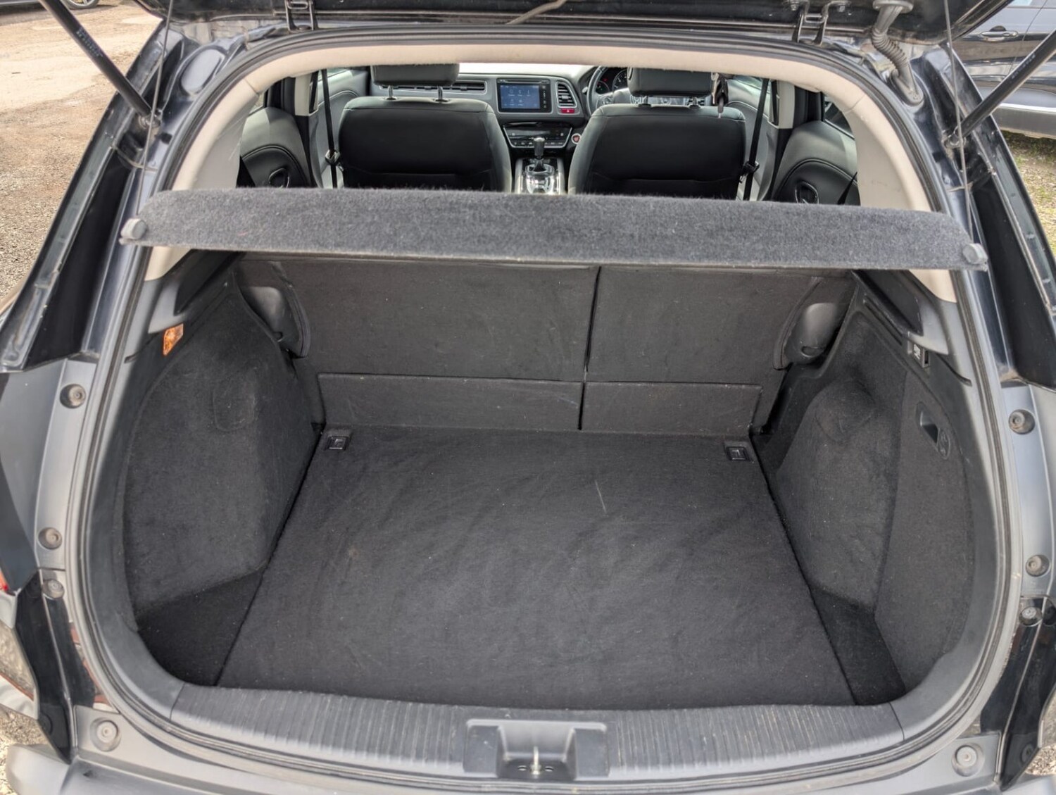 Used Honda HR-V 2017 for sale - 78201984: Photo 10