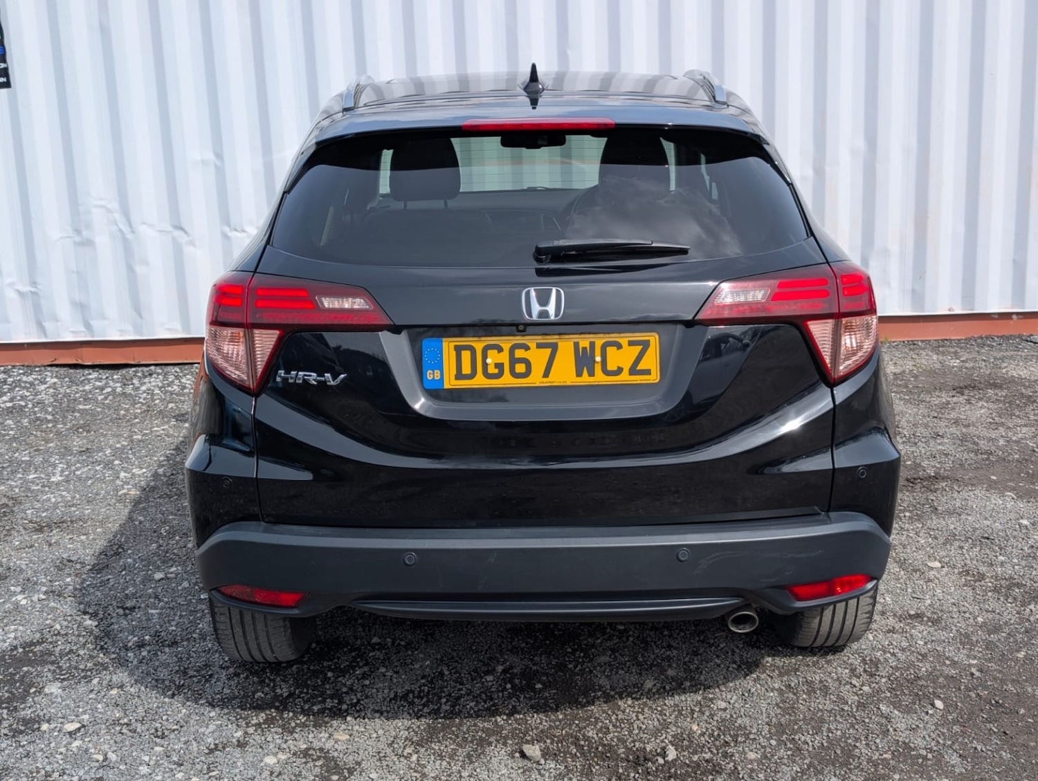 Used Honda HR-V 2017 for sale - 78201984: Photo 2