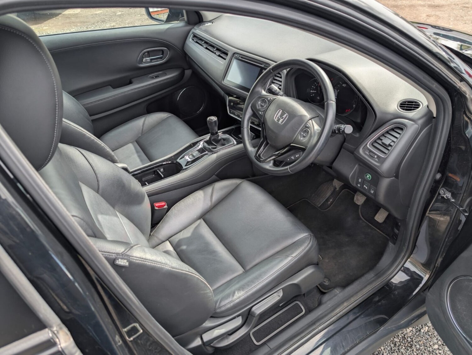 Used Honda HR-V 2017 for sale - 78201984: Photo 21