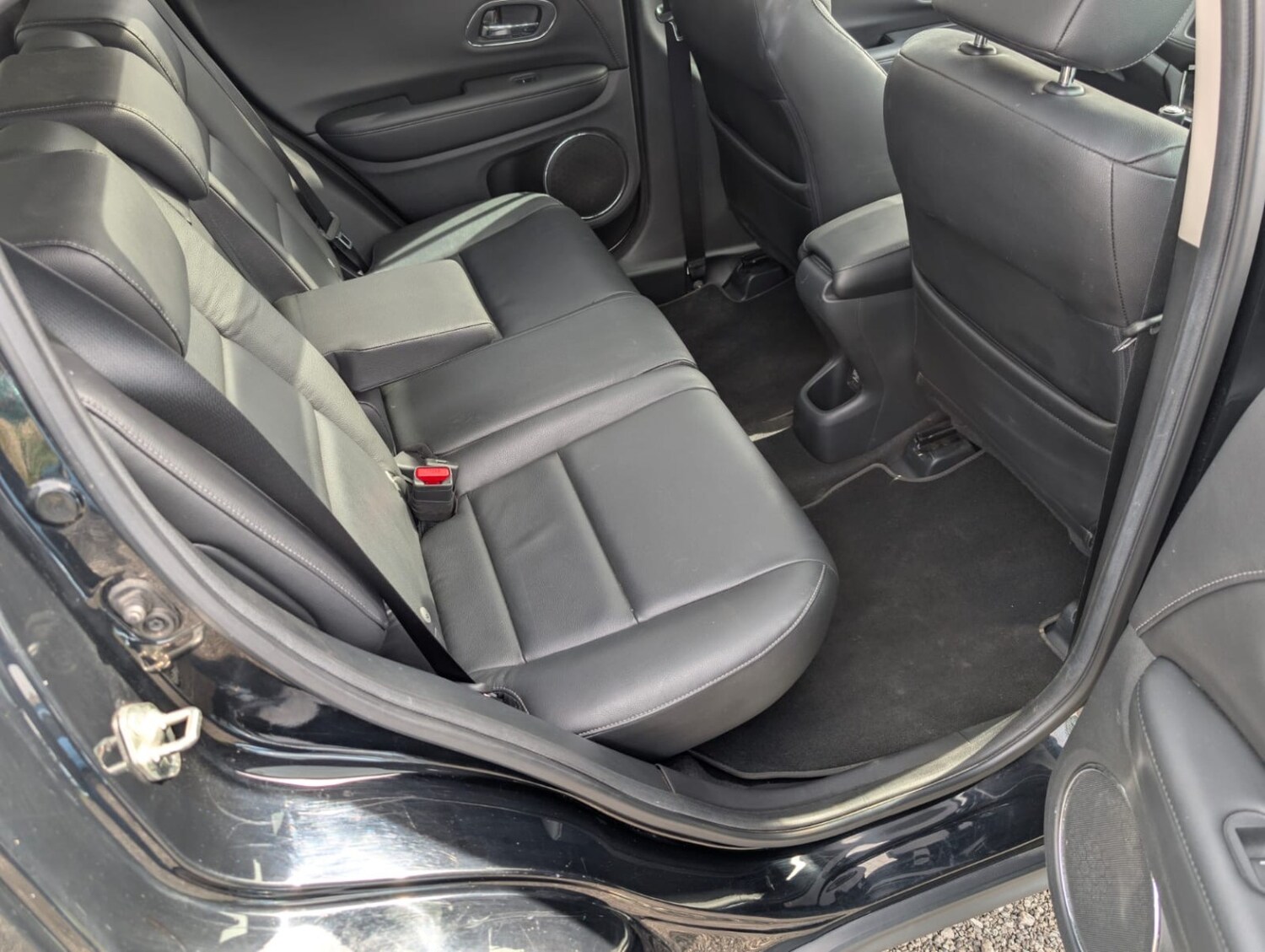 Used Honda HR-V 2017 for sale - 78201984: Photo 24