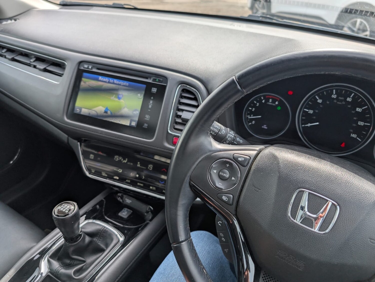 Used Honda HR-V 2017 for sale - 78201984: Photo 27