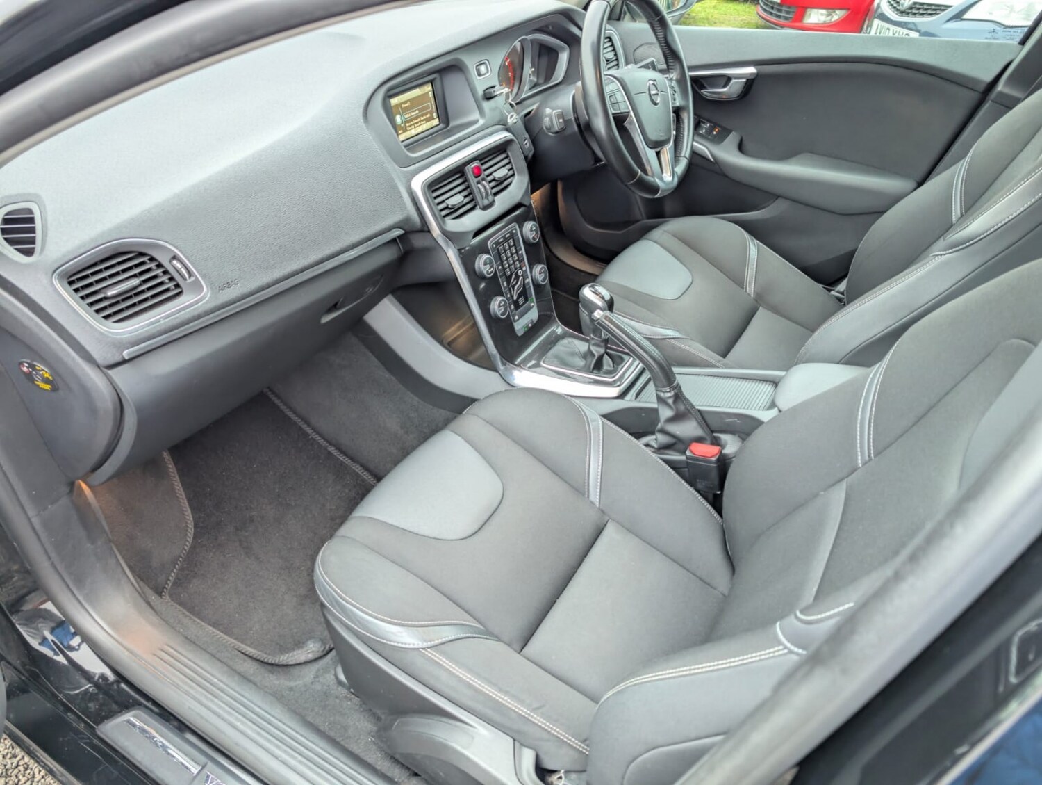 Used Volvo V40 2016 for sale - 77548316: Photo 13