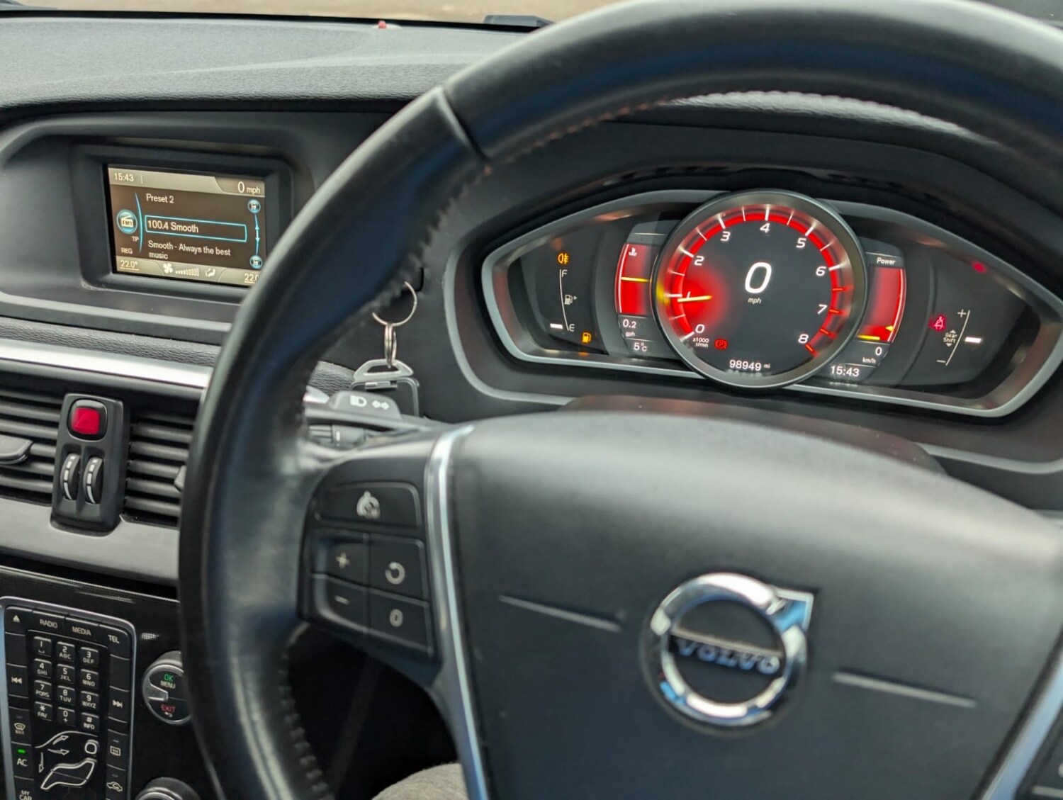 Used Volvo V40 2016 for sale - 77548316: Photo 20