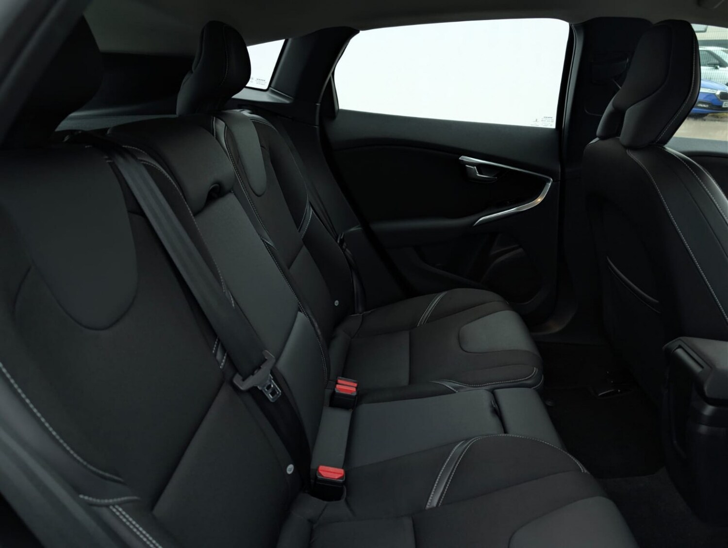 Used Volvo V40 2016 for sale - 77548316: Photo 26