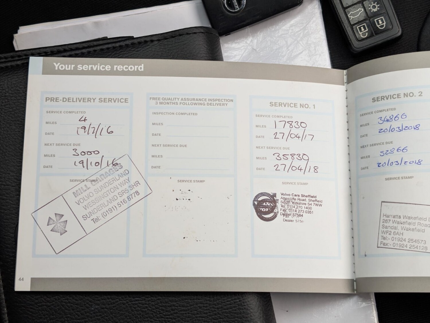 Used Volvo V40 2016 for sale - 77548316: Photo 37