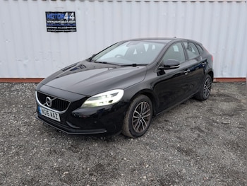 Used Volvo V40 2016 for sale - 77548316: Photo