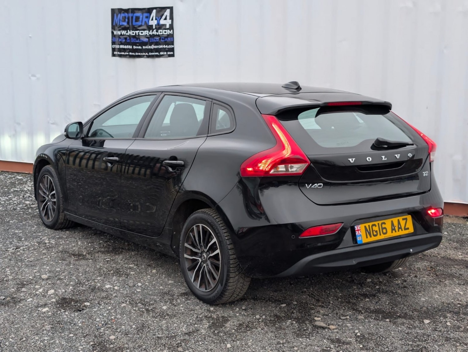 Used Volvo V40 2016 for sale - 77548316: Photo 5