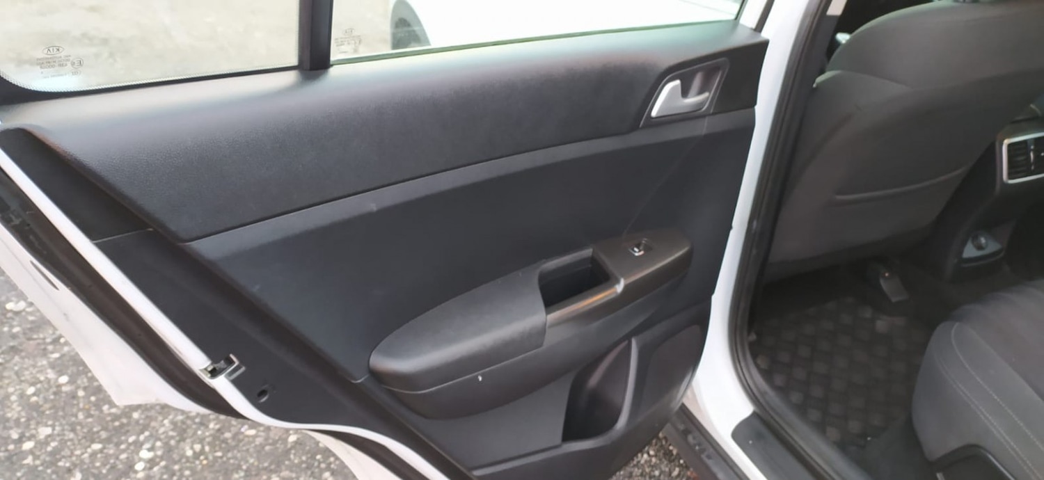 Used Kia Sportage 2018 for sale - 76817506: Photo 6