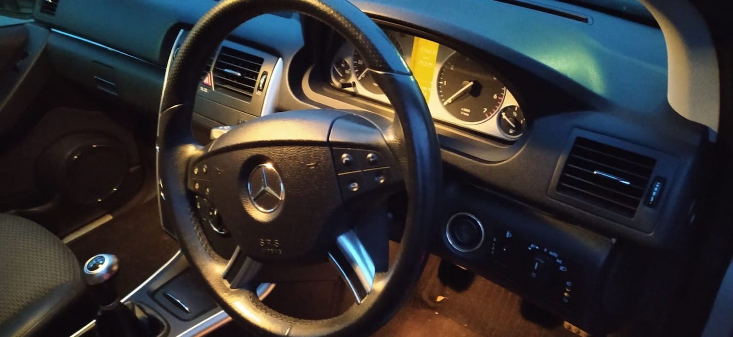 Used Mercedes-Benz B Class 2011 for sale - 77085295: Photo 29