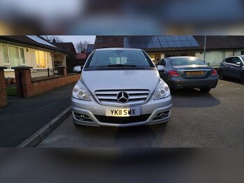 Used Mercedes-Benz B Class 2011 for sale - 77085295: Photo