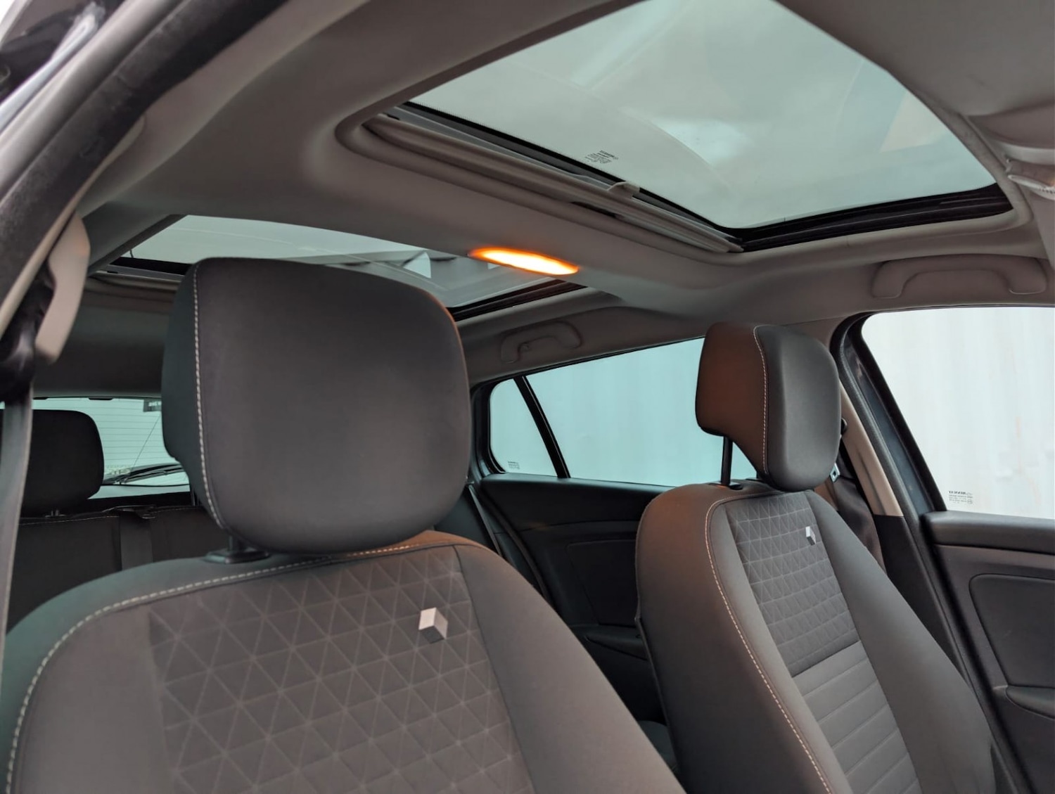 Used Renault Megane 2016 for sale - 77548362: Photo 16