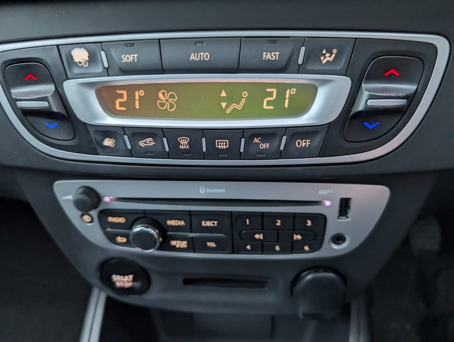 Used Renault Megane 2016 for sale - 77548362: Photo 17