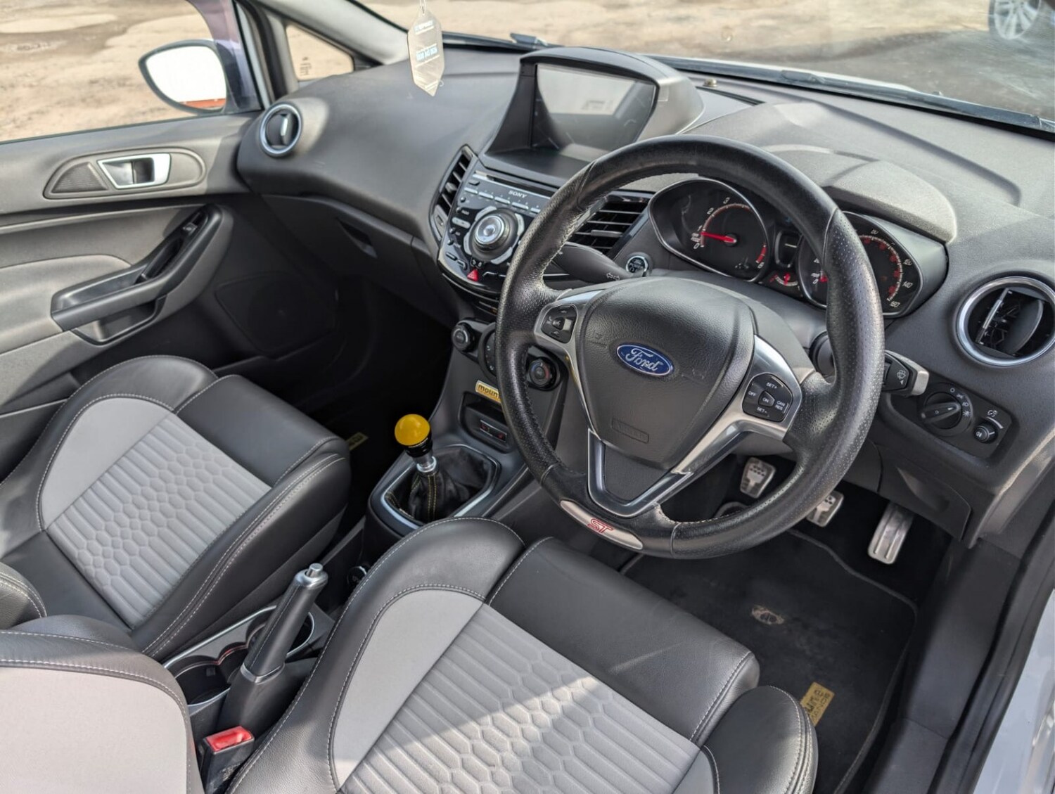 Used Ford Fiesta 2015 for sale - 78201942: Photo 10
