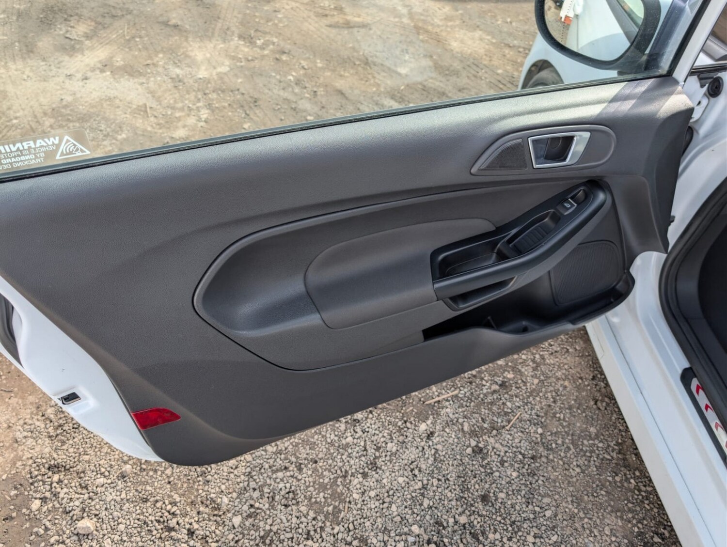 Used Ford Fiesta 2015 for sale - 78201942: Photo 14