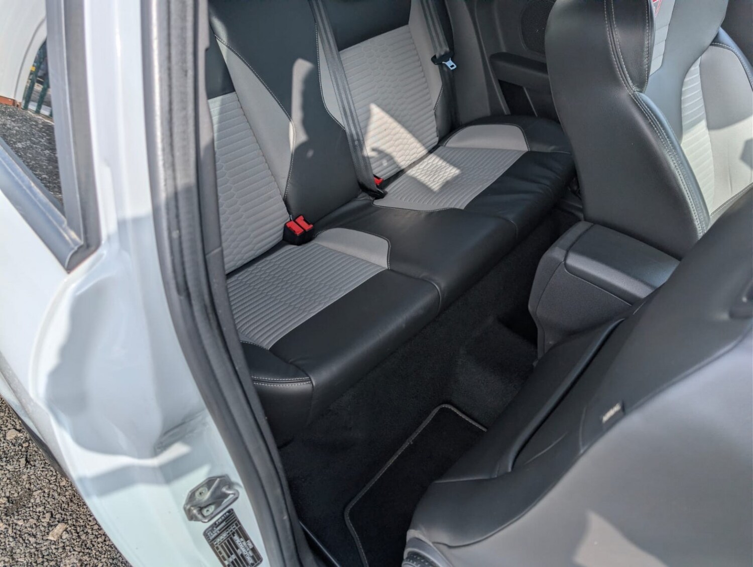 Used Ford Fiesta 2015 for sale - 78201942: Photo 15