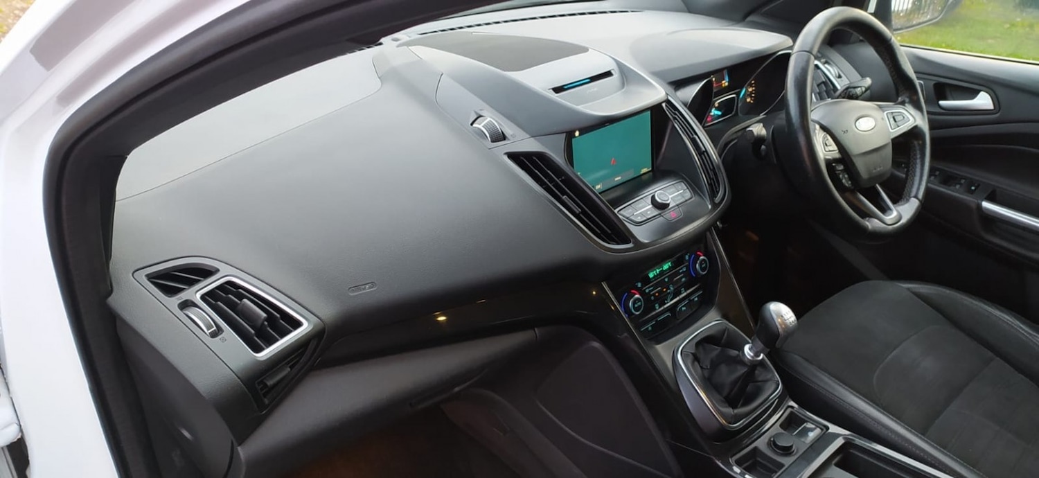 Used Ford Kuga 2017 for sale - 76799294: Photo 15