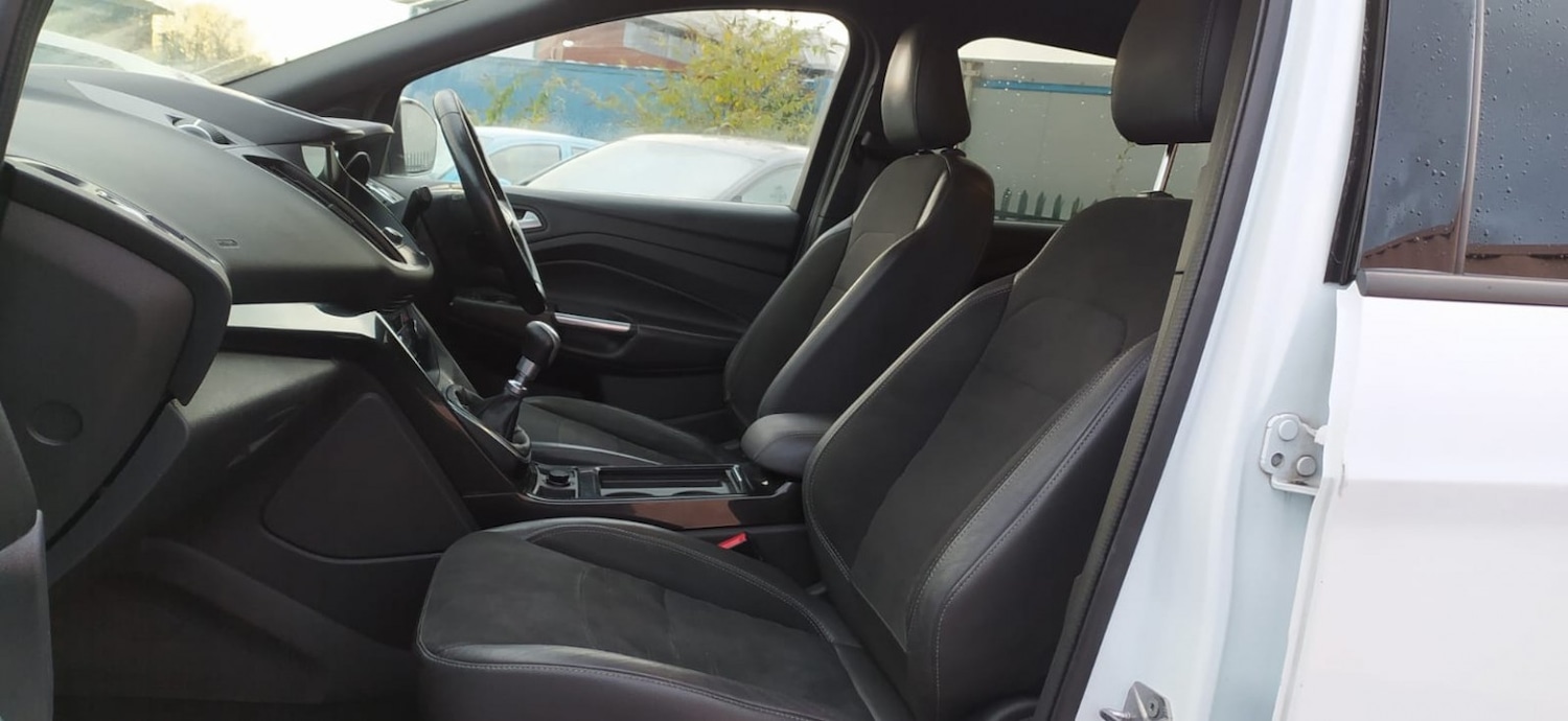 Used Ford Kuga 2017 for sale - 76799294: Photo 19