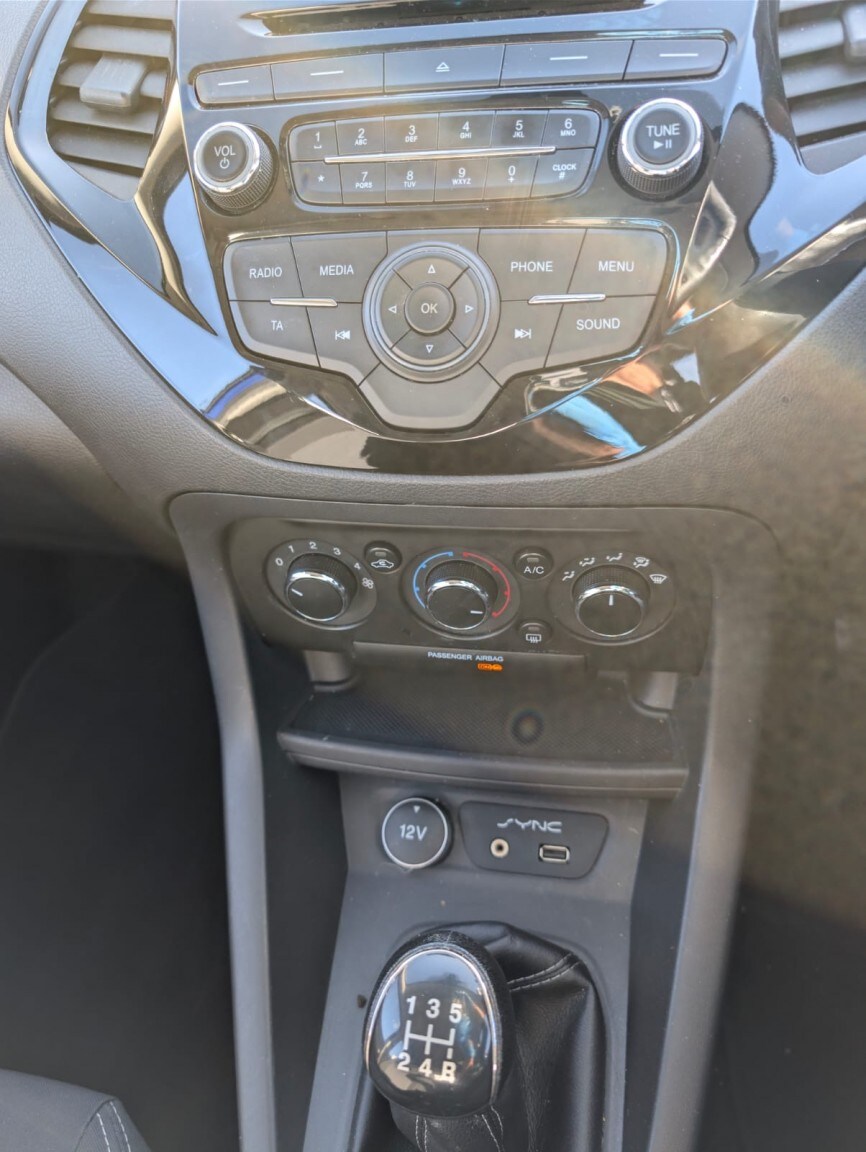 Used Ford Ka+ 2018 for sale - 78201999: Photo 26