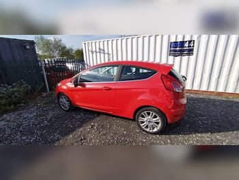 Used Ford Fiesta 2014 for sale - 79676274: Photo