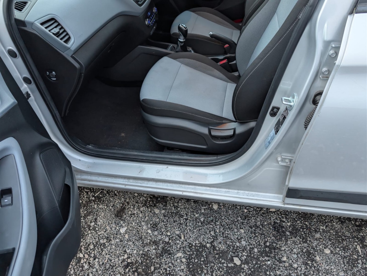 Used Hyundai i20 2017 for sale - 77548220: Photo 18