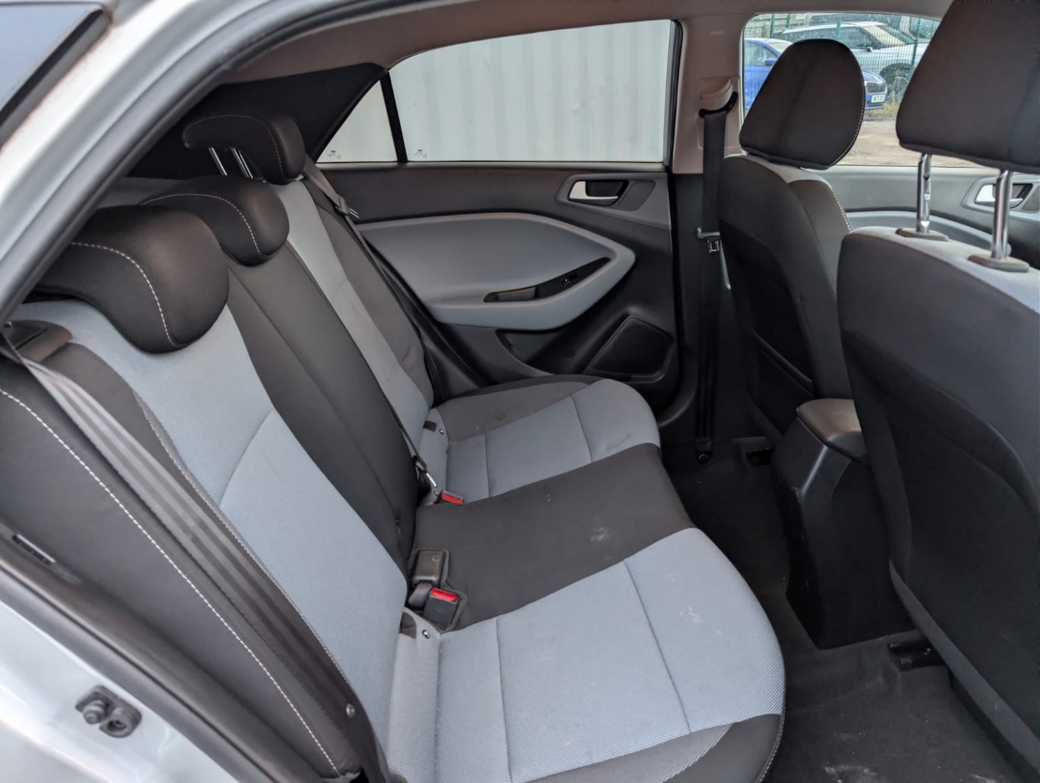 Used Hyundai i20 2017 for sale - 77548220: Photo 25