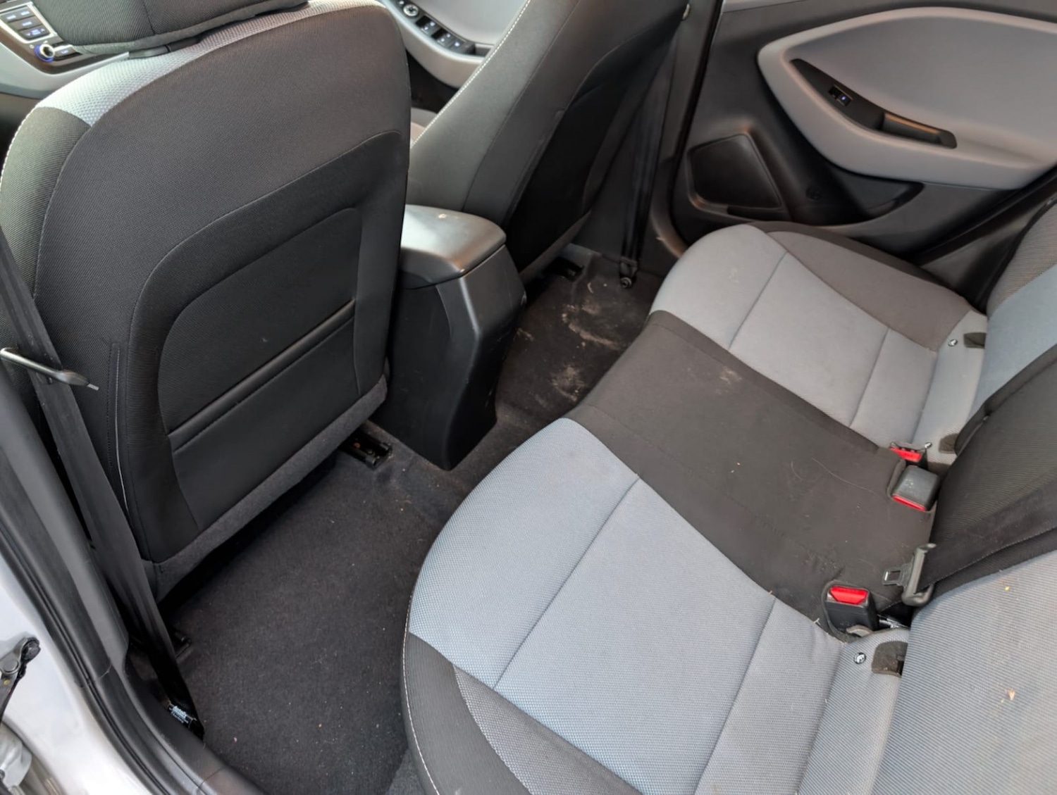 Used Hyundai i20 2017 for sale - 77548220: Photo 31