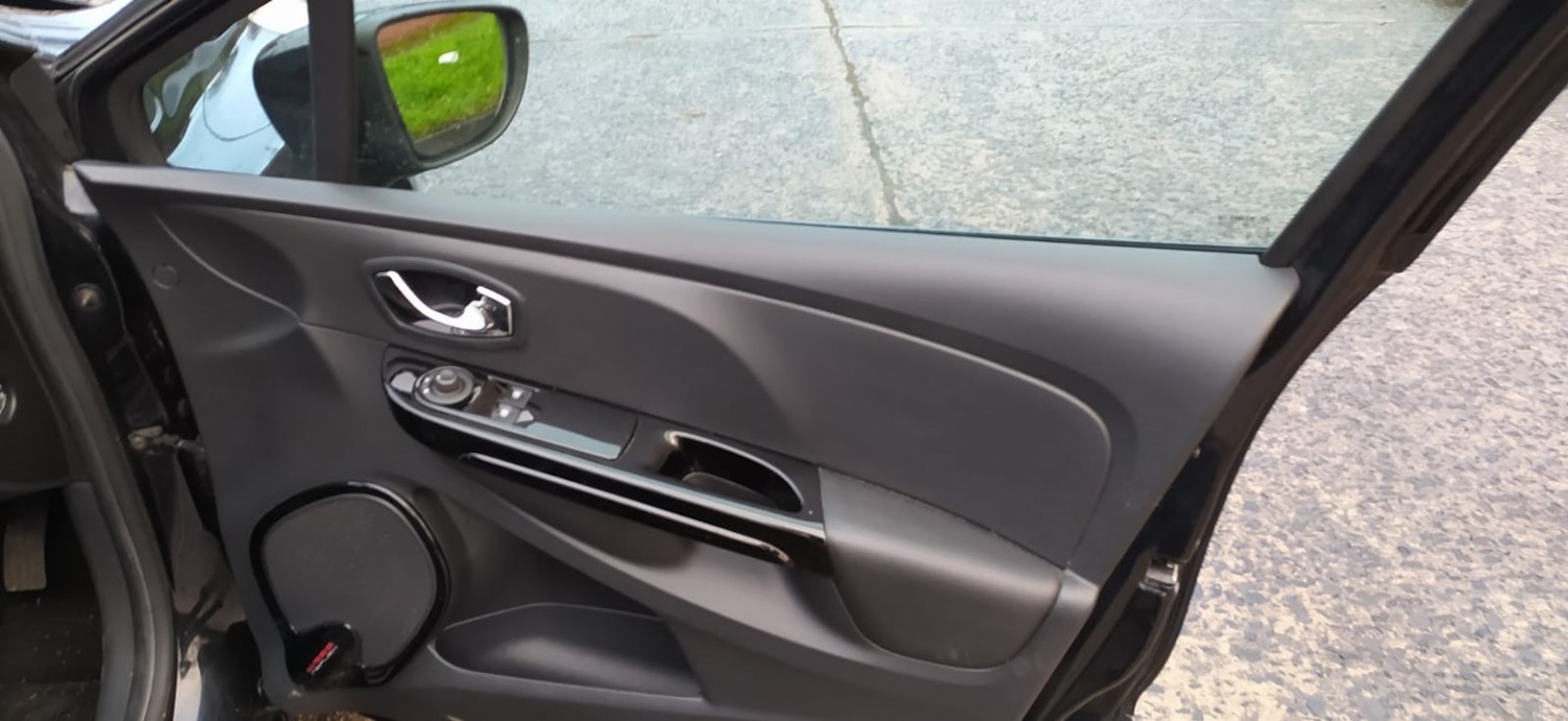 Used Renault Clio 2014 for sale - 77173213: Photo 29