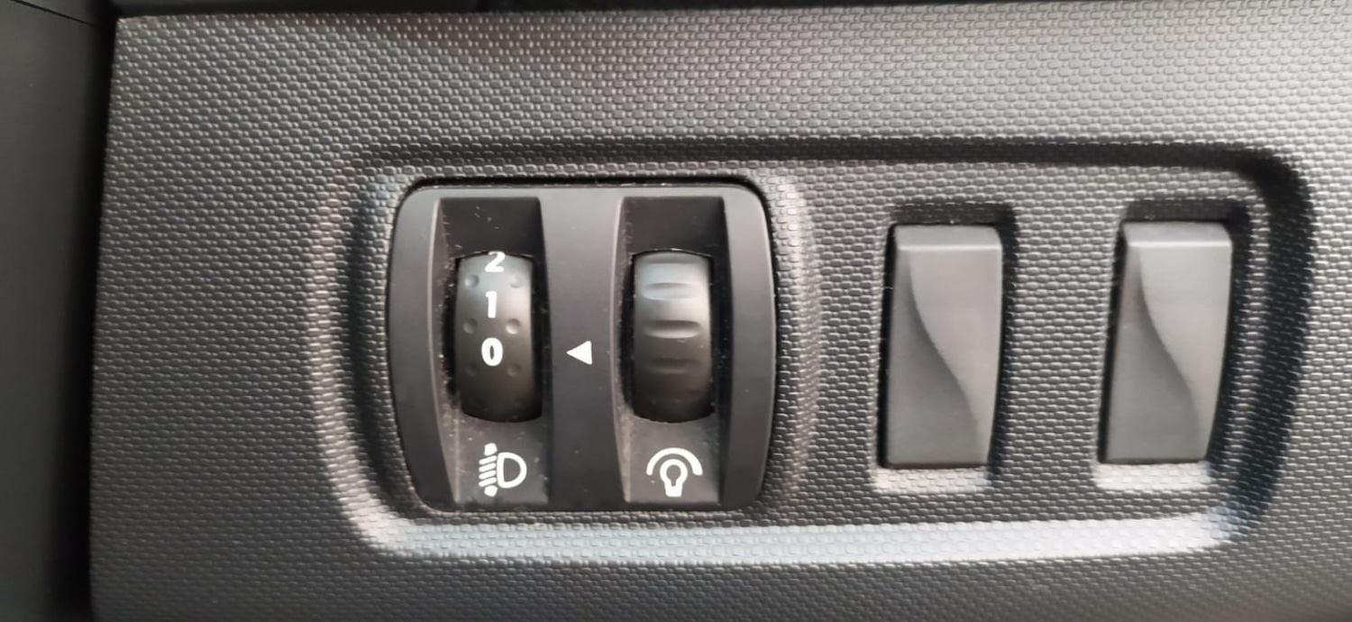 Used Renault Clio 2014 for sale - 77173213: Photo 7