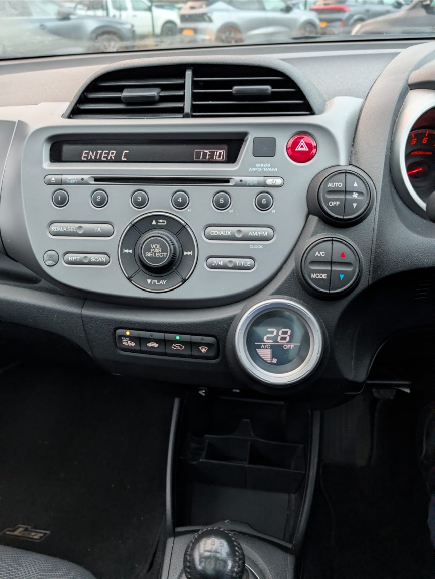 Used Honda Jazz 2009 for sale - 77391916: Photo 14