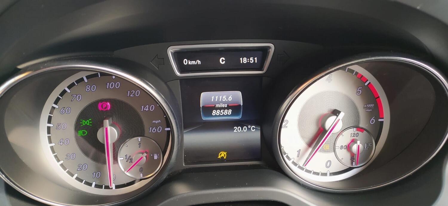 Used Mercedes-Benz GLA 2015 for sale - 76817535: Photo 17