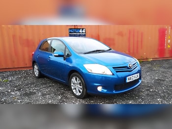 2012 - 1.3 Dual VVT-i TR 5-Door