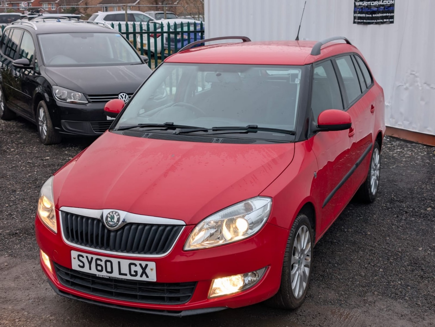 Used Skoda Fabia 2010 for sale - 77385178: Photo 2
