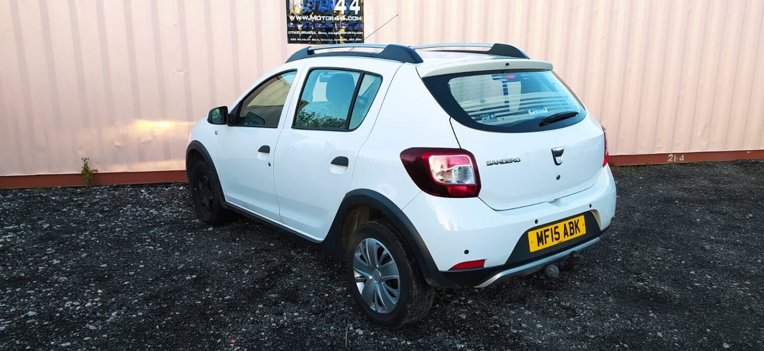 Used Dacia Sandero Stepway 2015 for sale - 76799221: Photo 36